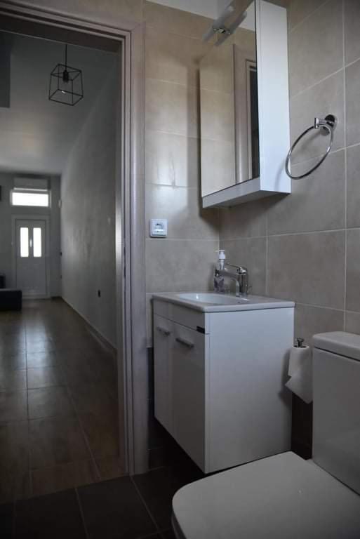 Family Apartments 4 Lechaio Zewnętrze zdjęcie